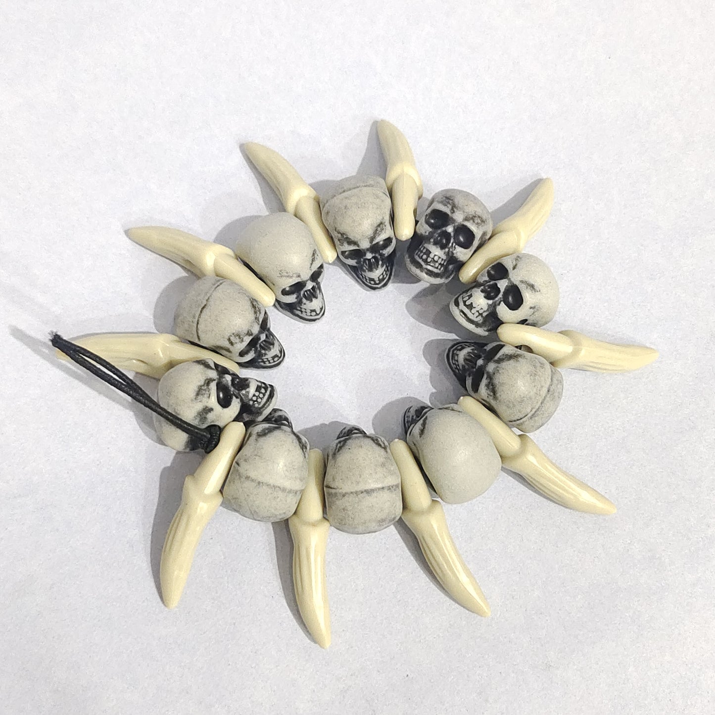 halloween Hand band fake skulls