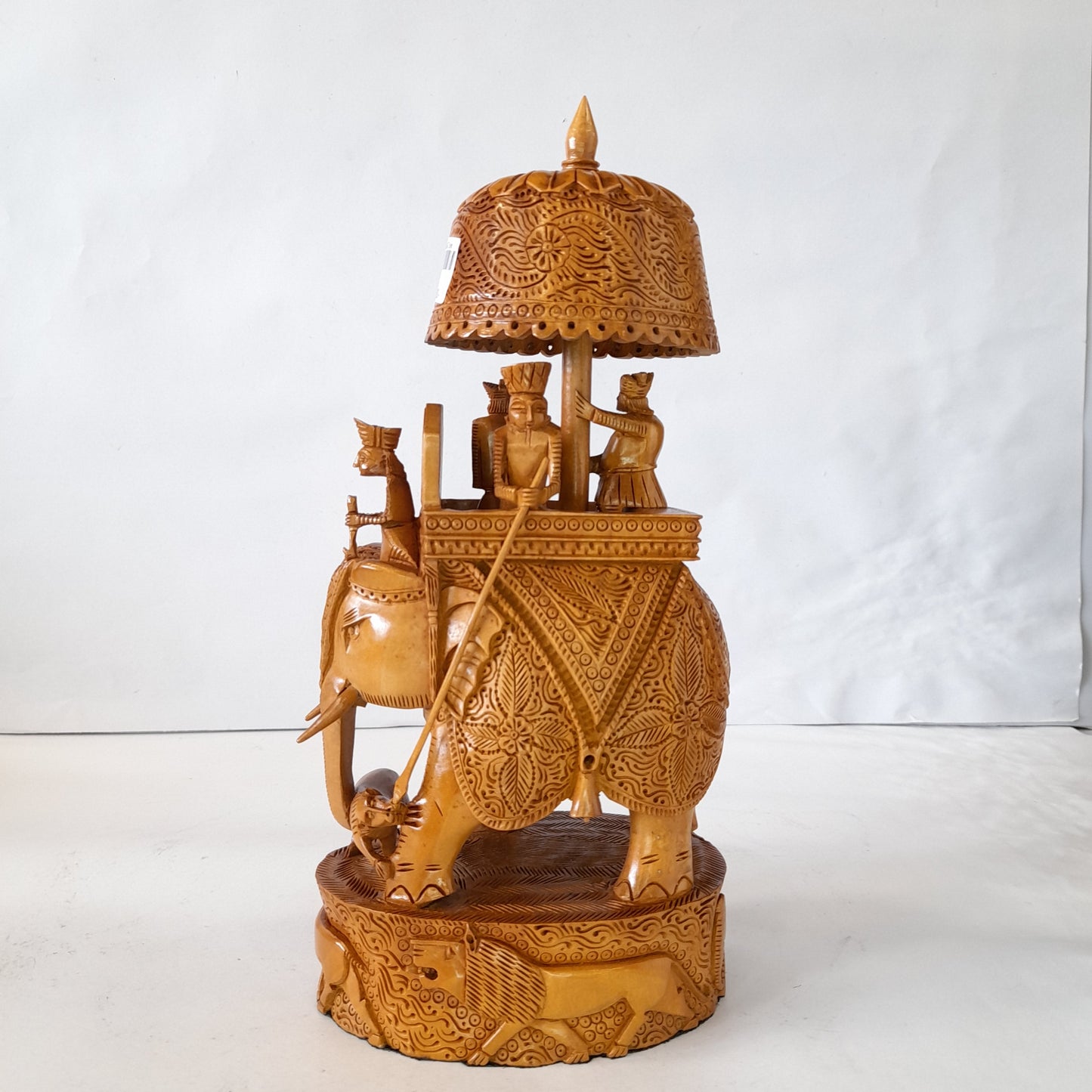 Wooden Amb. W/Umbrella Super Fine