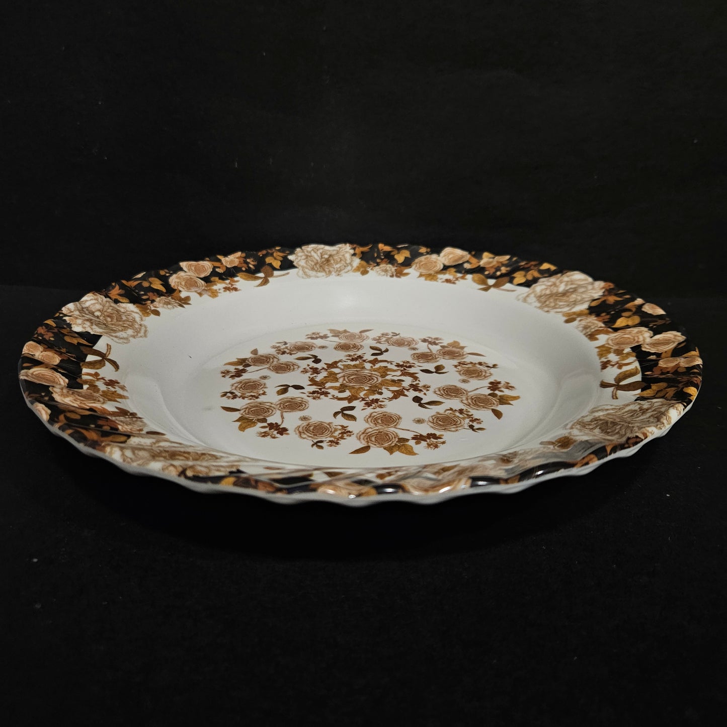 Melamine Glossy Finish Flowers Designer Serving Platter for Dining table Food Serving platter