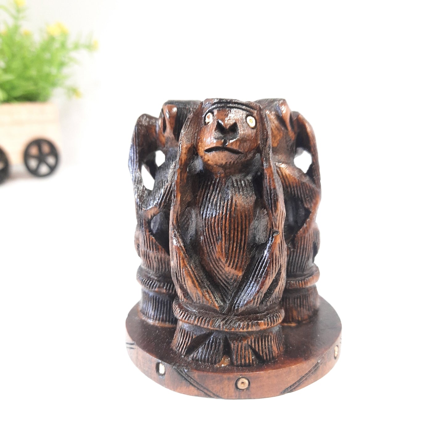 Wooden G.Budha Eyes on stand W/Glass Chitton Oxd