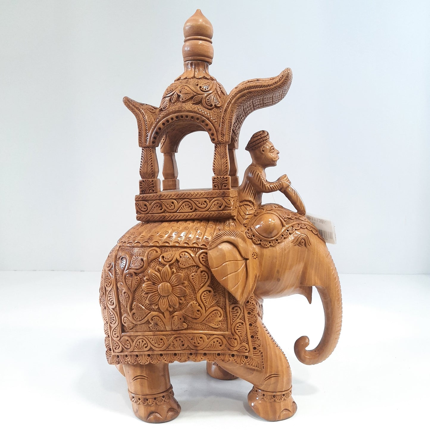 Wooden Elephant Amb Super Fine