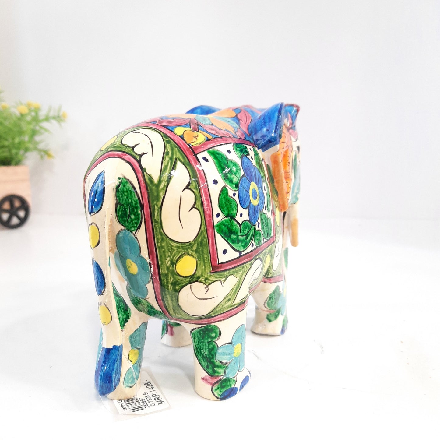 Wooden Elephant Fat T/D W/Blue & White Paint