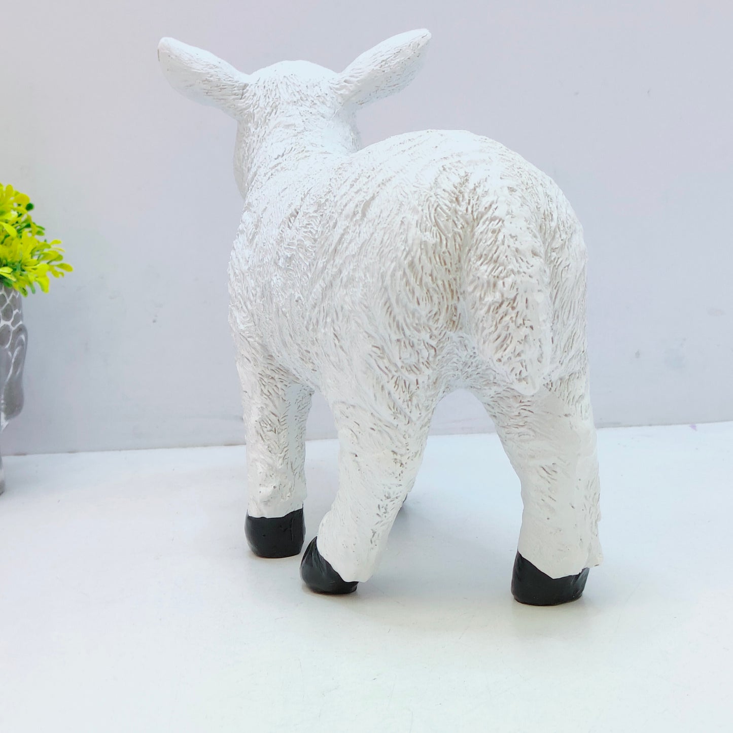 Cute Sheep Statue Lawn Fairy Garden Home Decoration Moss Doll House Ornament