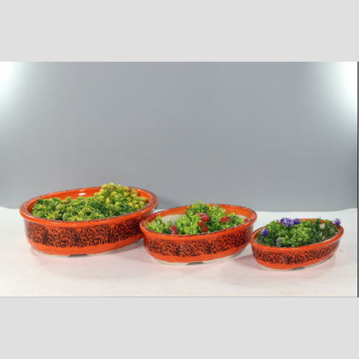 Ceramic pots