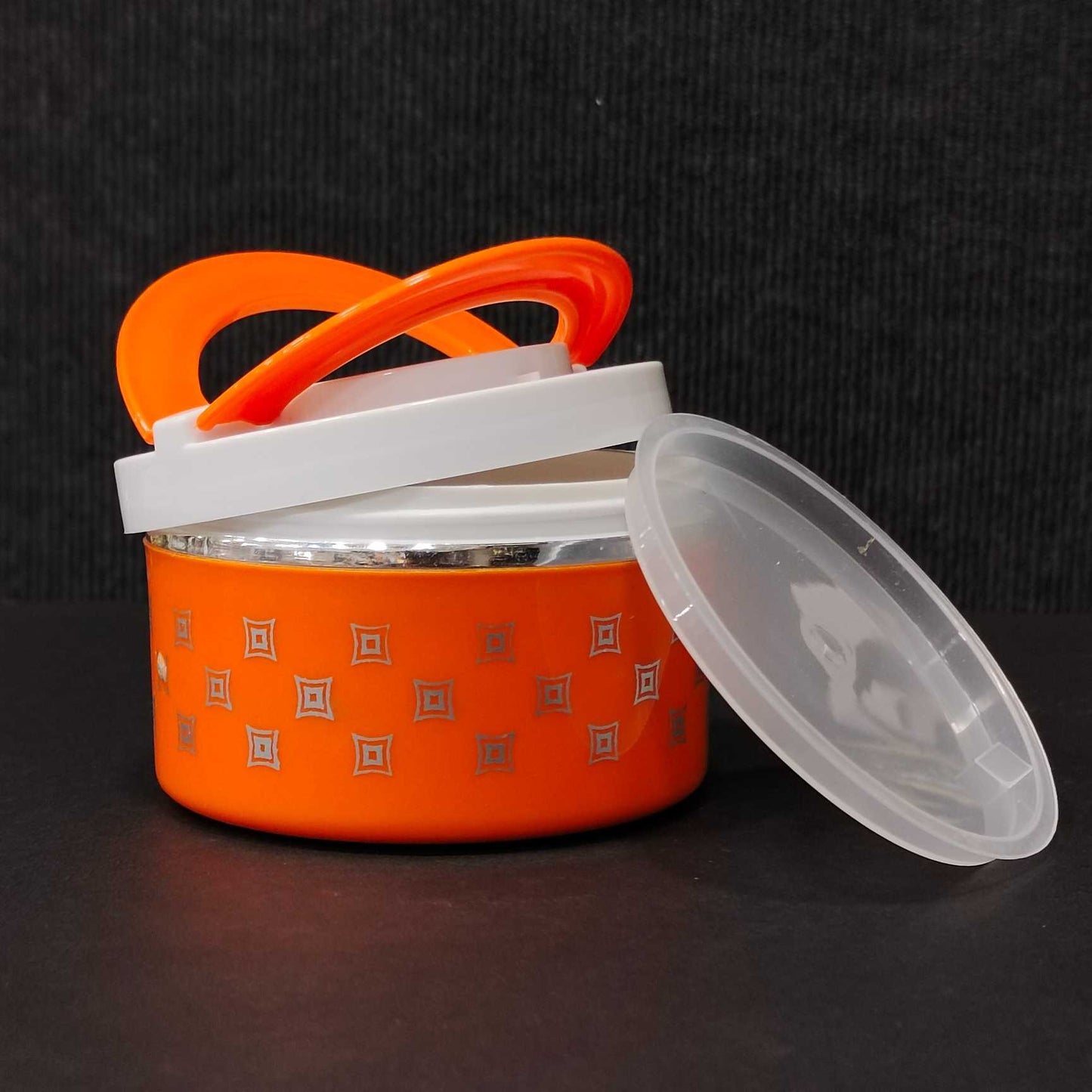 Insulated hot lunch box