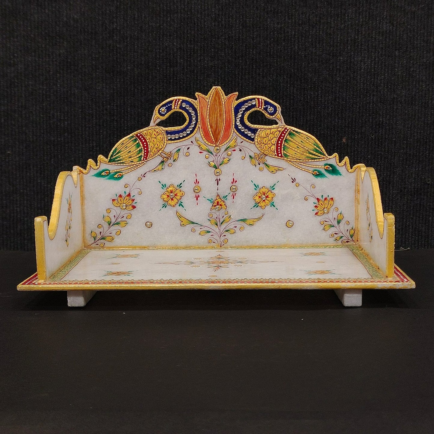 Marble showpiece