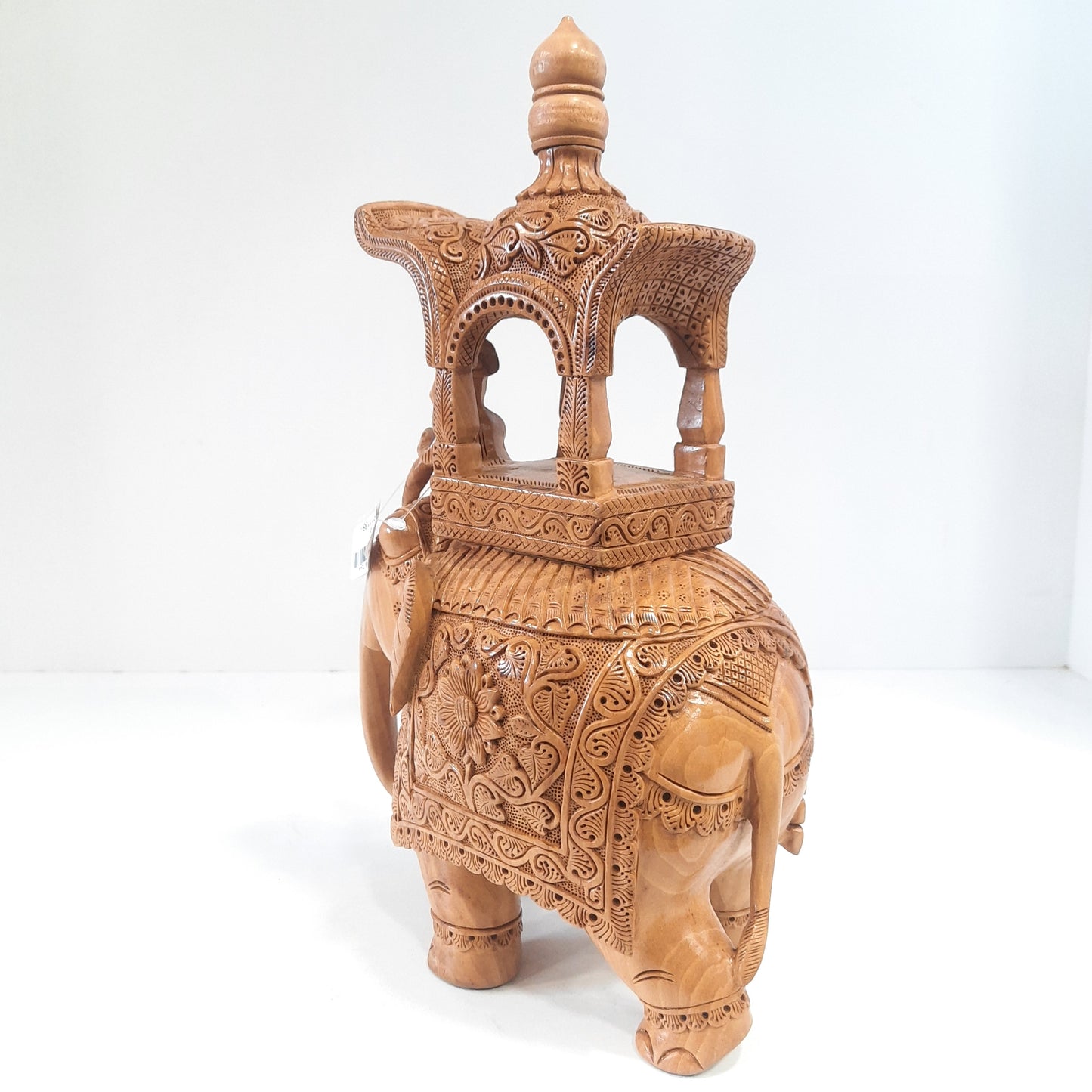 Wooden Amb. Carved Round Shikar