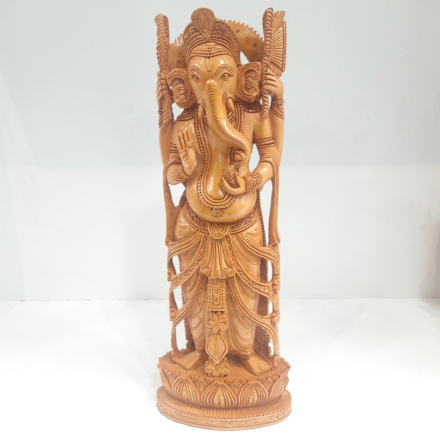 Vinayaka handicraft idol