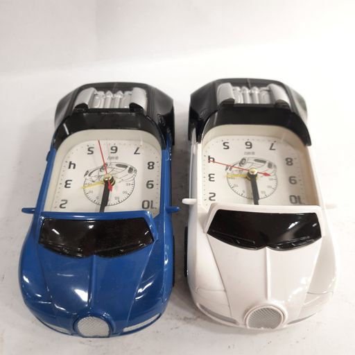 Car clock
