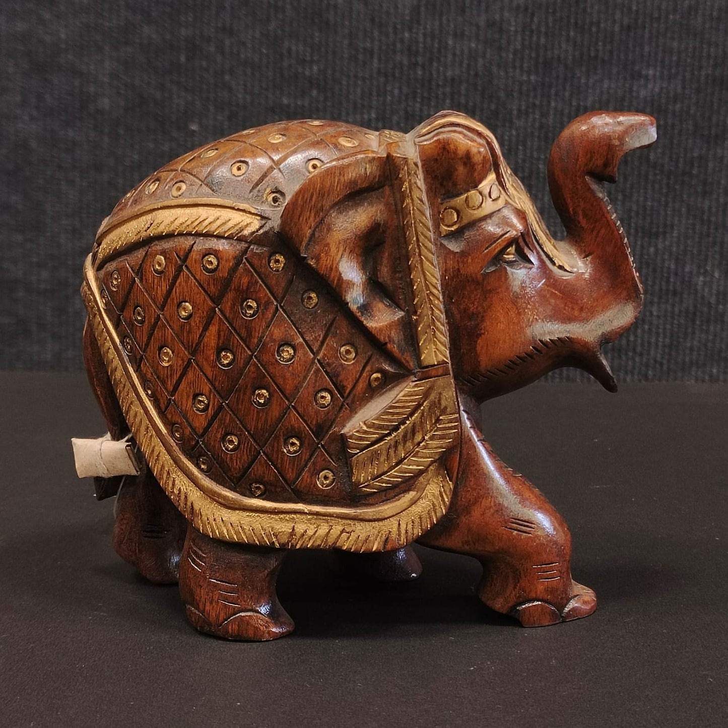 Wooden Elephant Fat curved