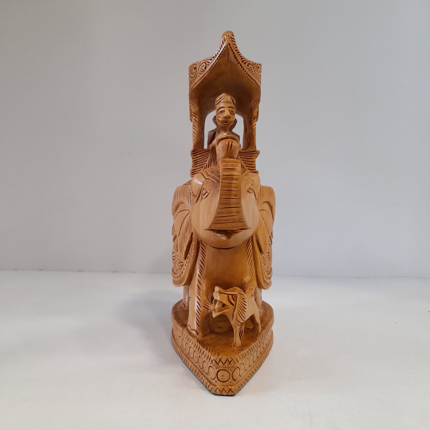 Wooden Amb. W/Umbrella Super Fine