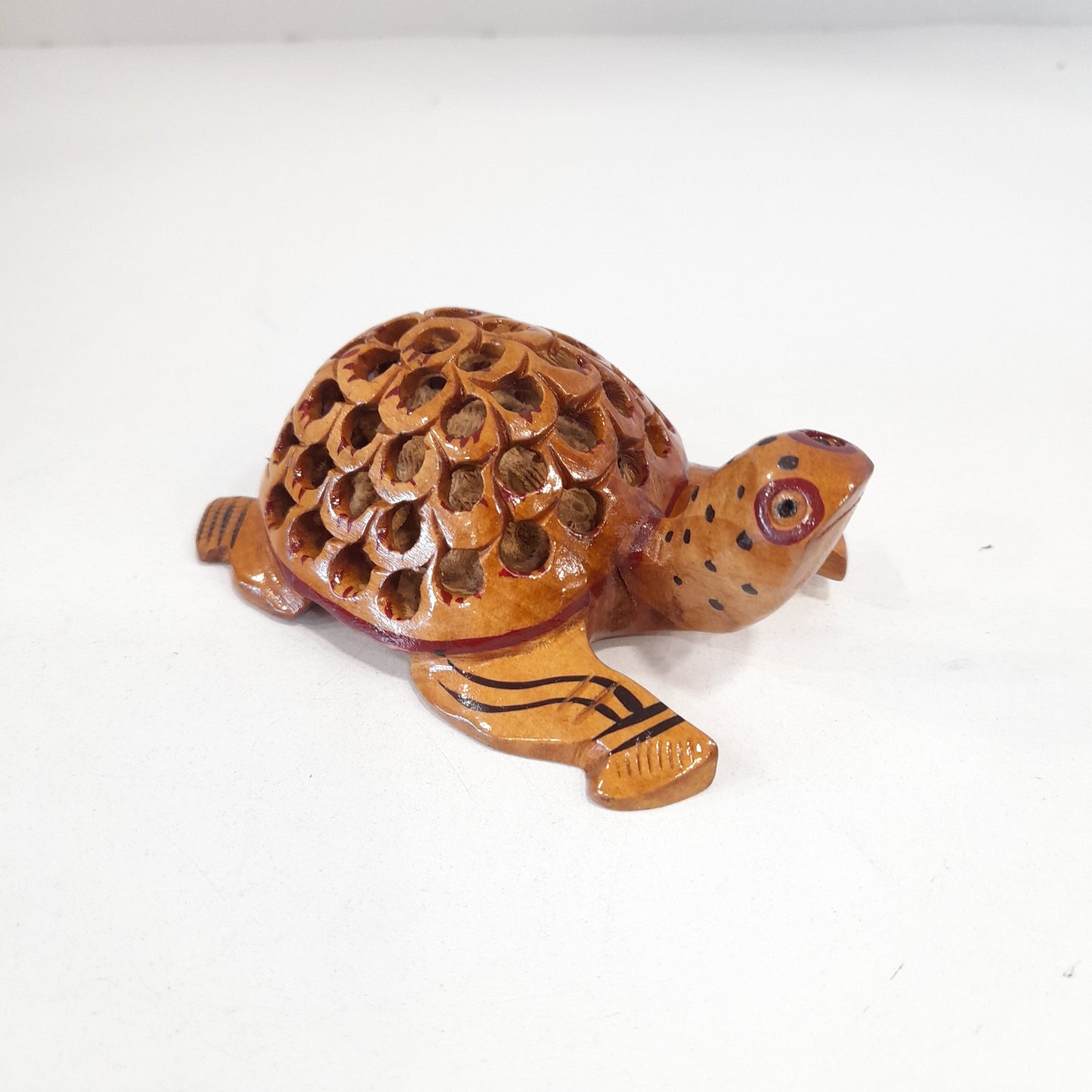 Wooden Turtle U/Cut Painted