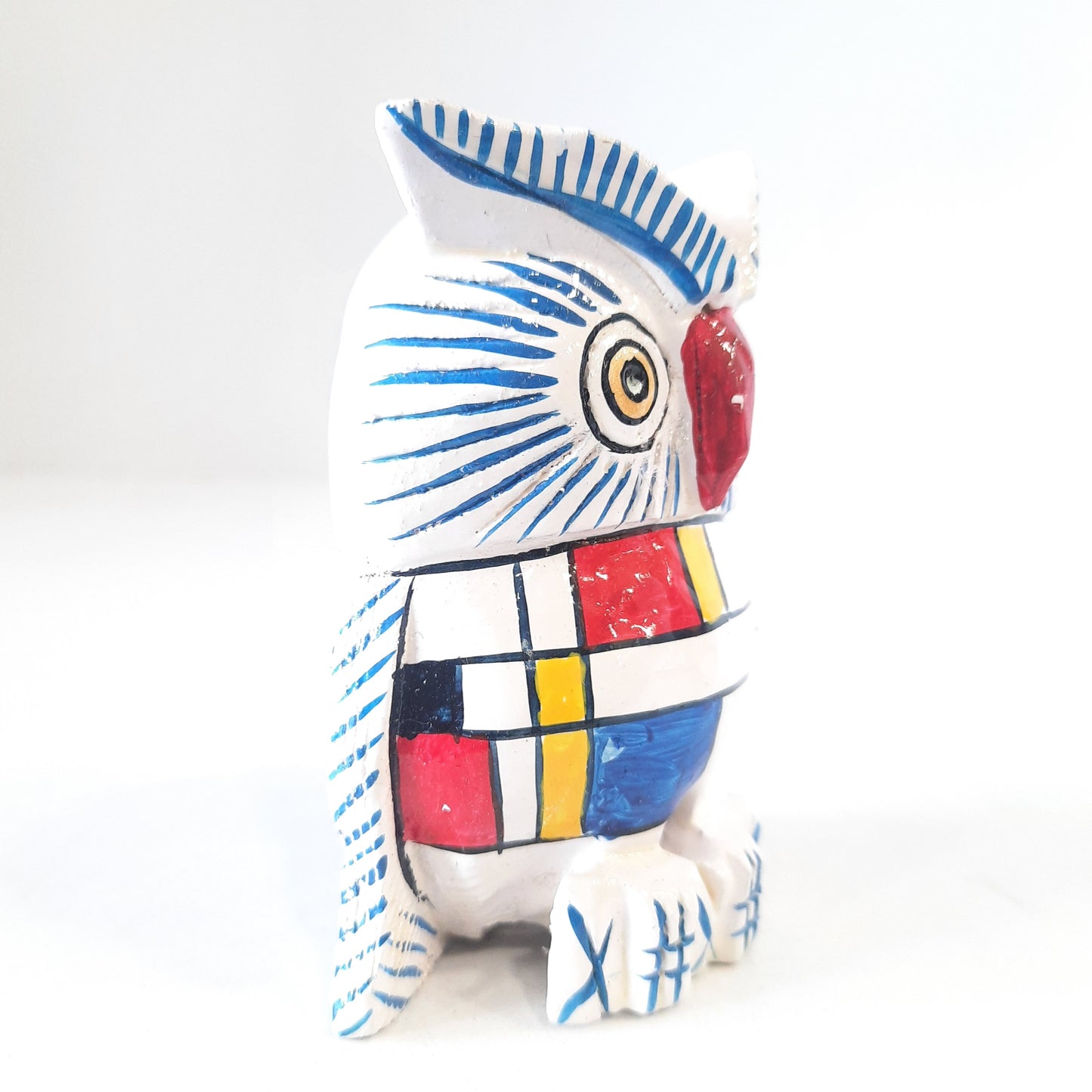 Wooden Owl F.Pose Mosaic Work