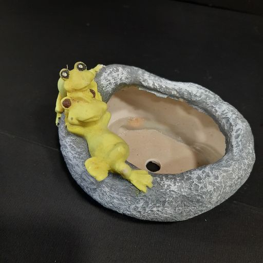 Ceramic frog Creative Resin Plants Pots Cute Cartoon Succulent Flower Pots Planter Desk Garden Room Pot