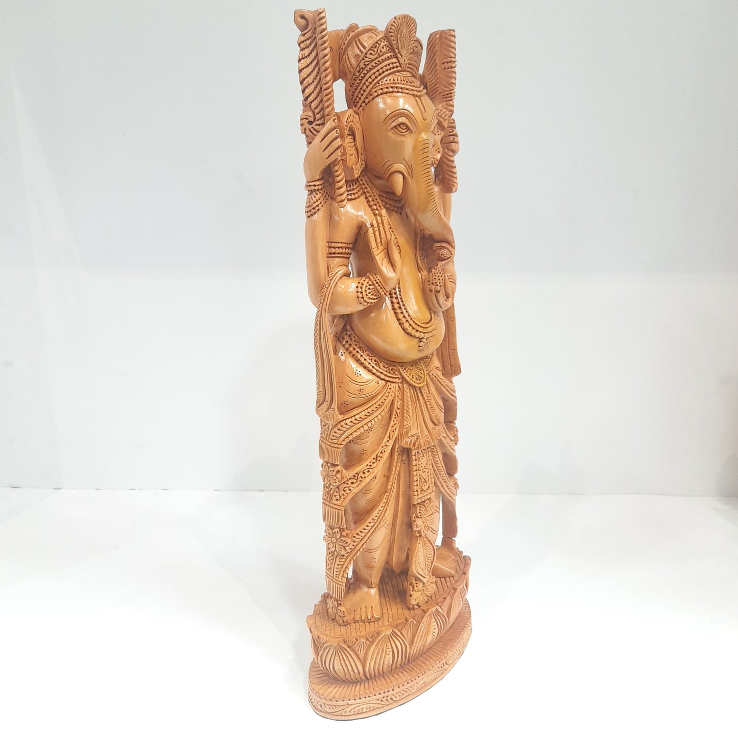 Vinayaka handicraft idol