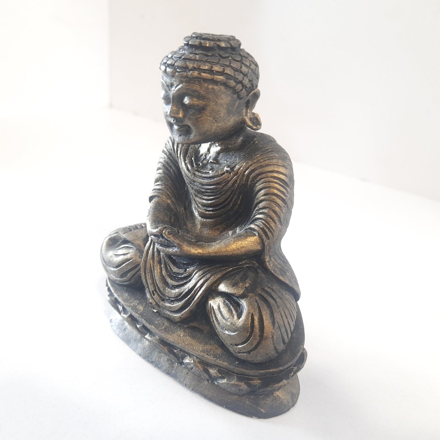 Resin Gautam Buddha Sitting