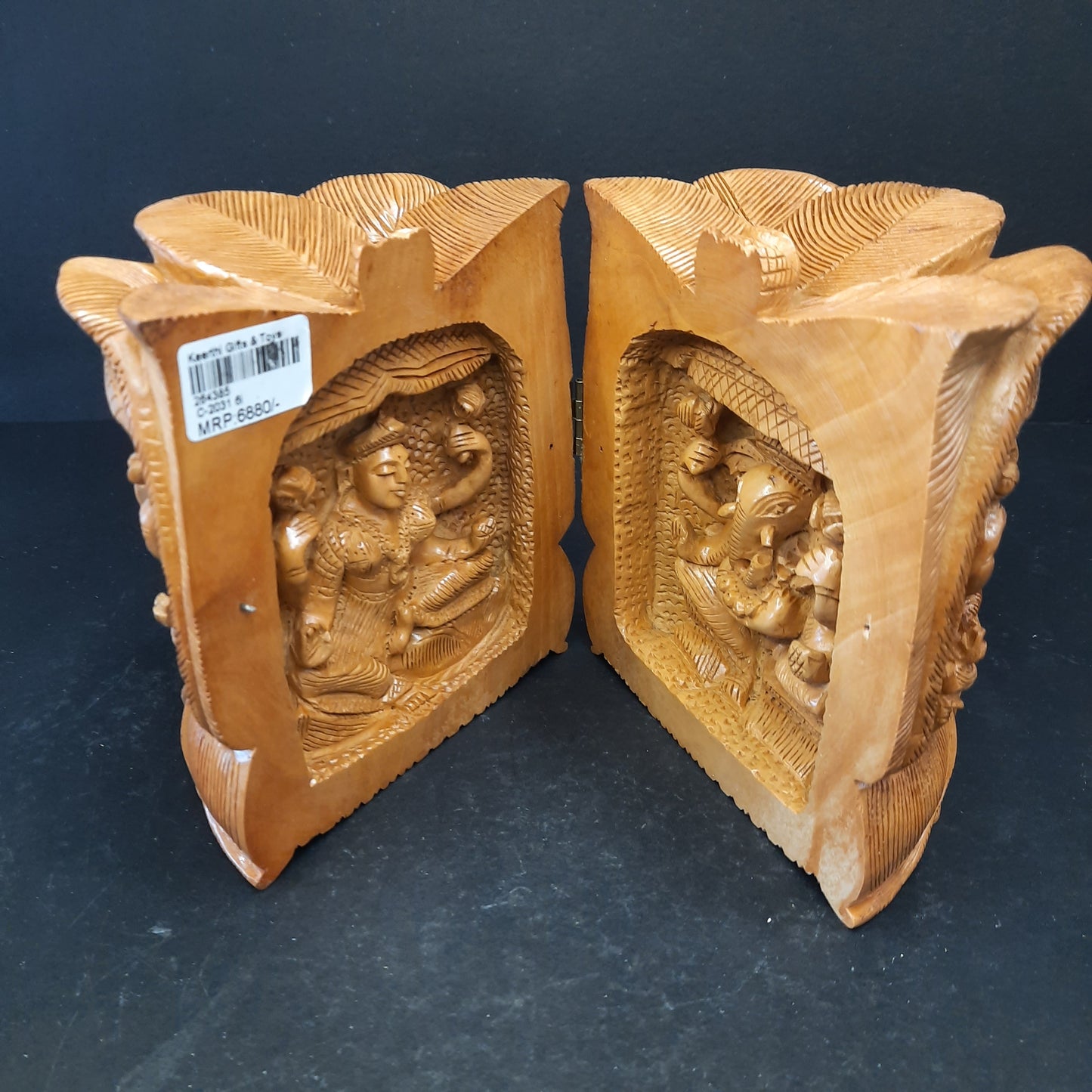 Wooden Lotus Namaste W/4 God Figures