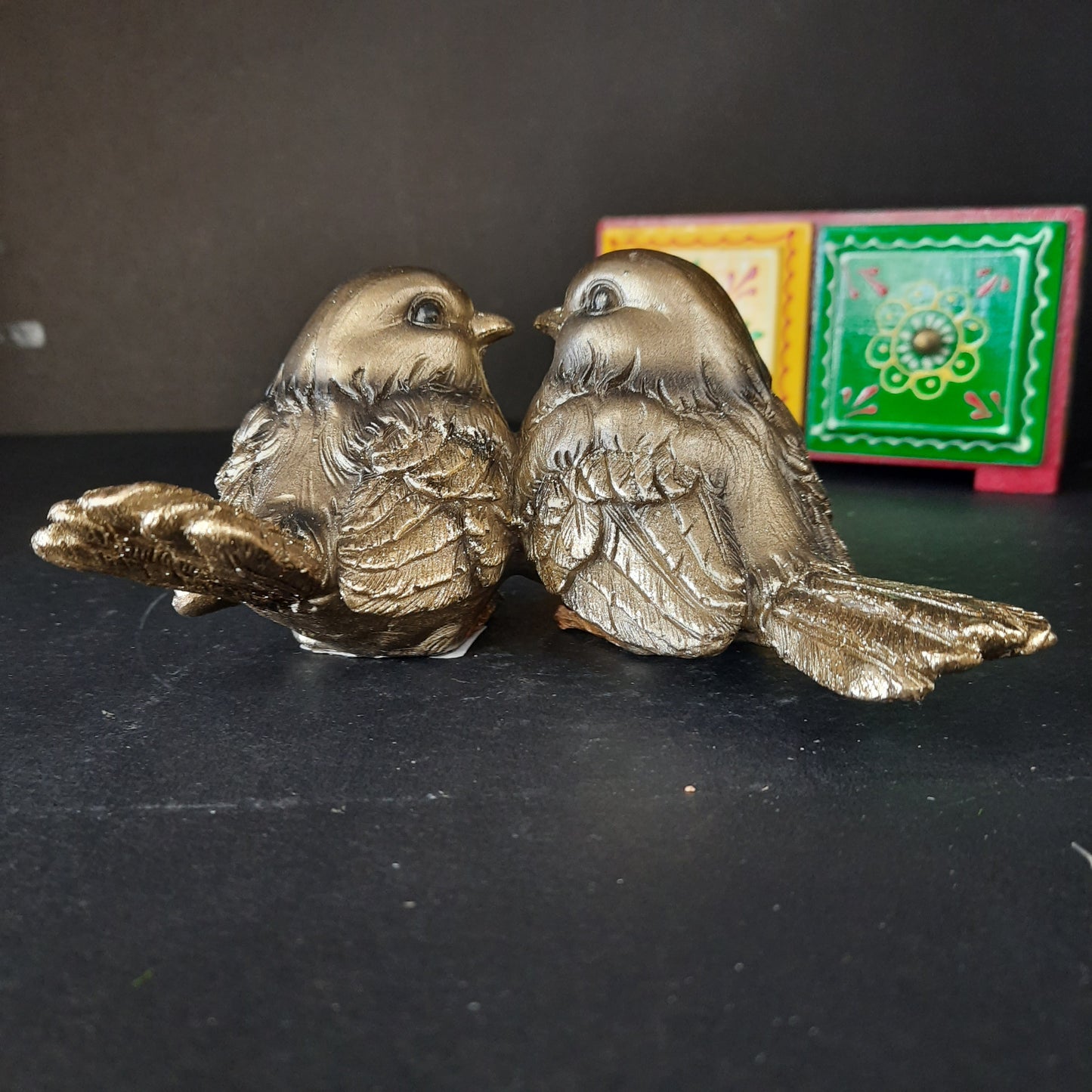 Polyresin splendid birds showpiece