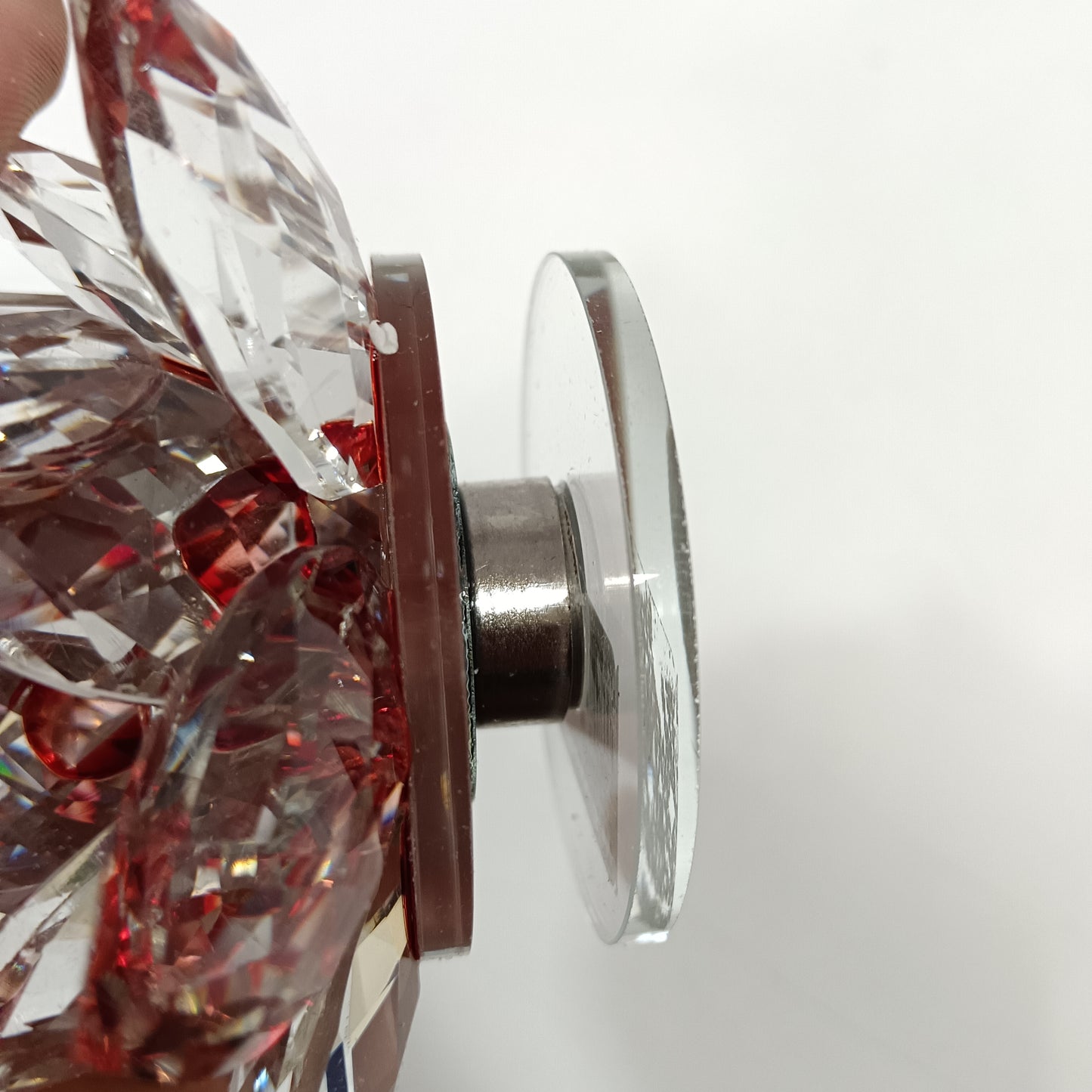Crystal rotating lotus