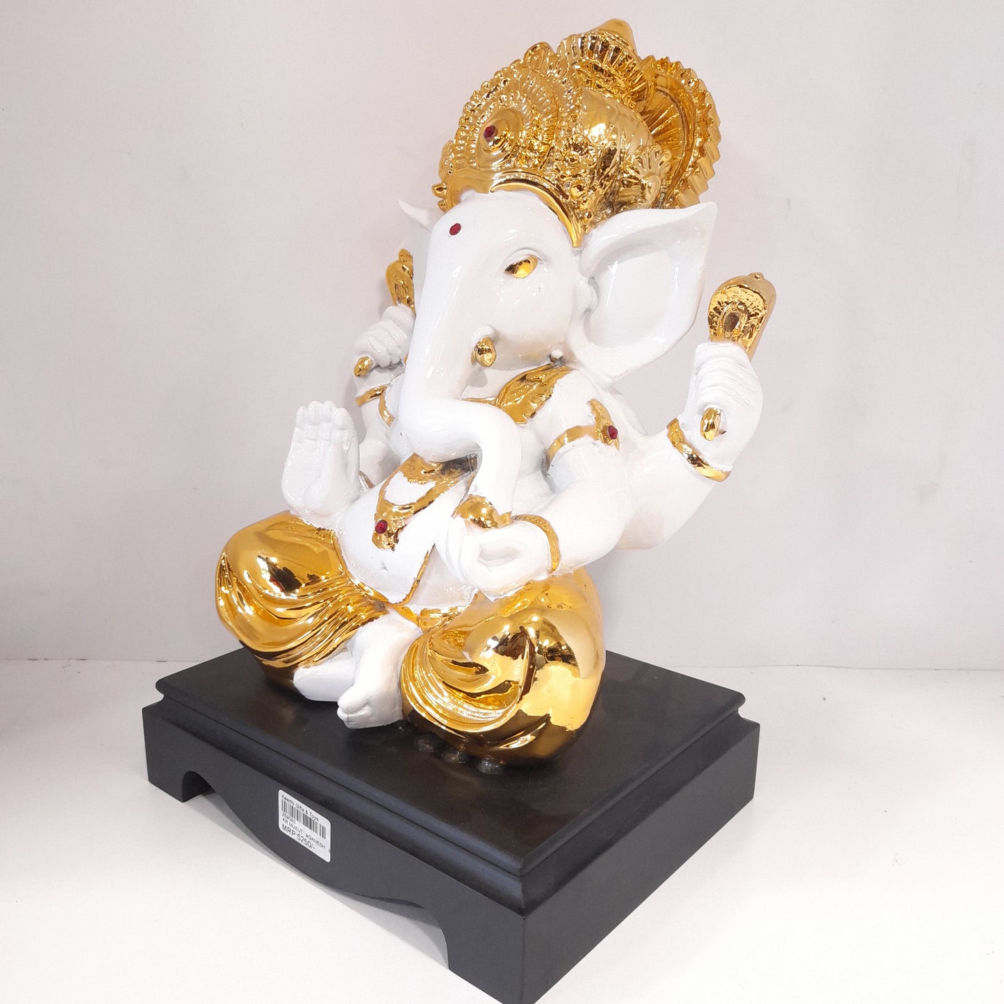 MUKUT GANESH BIG METALIZING showpiece