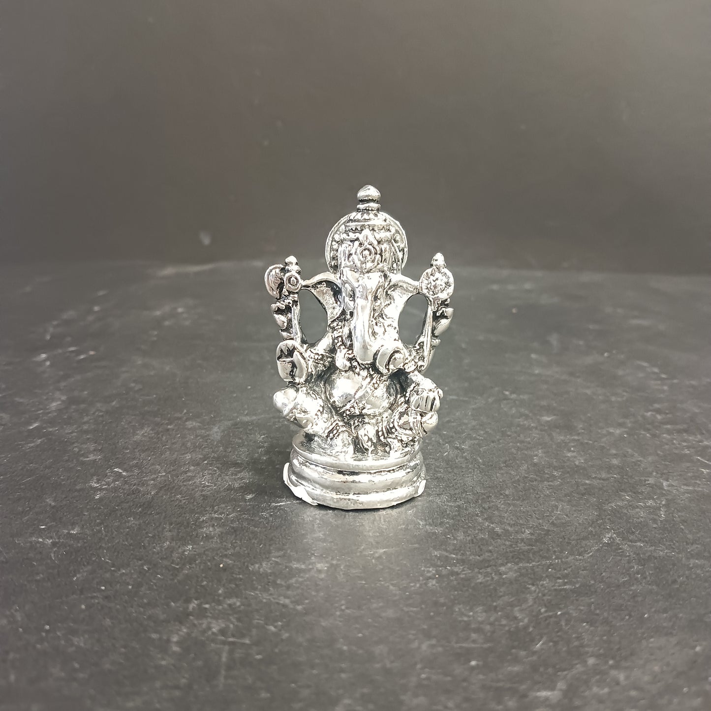 Resin Ganesh Silver idol