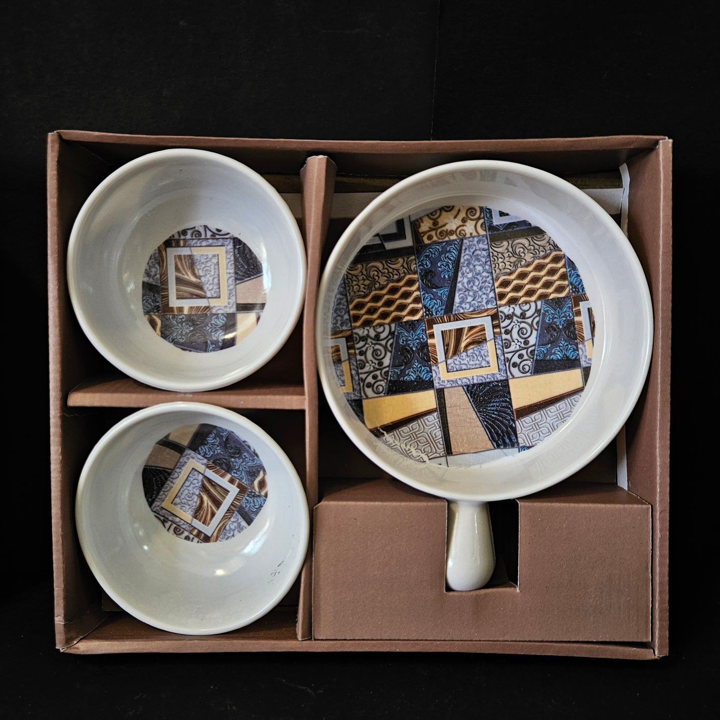 Kanch creative 2 pieces bowls & 1 pan set perfect for Return gifting
