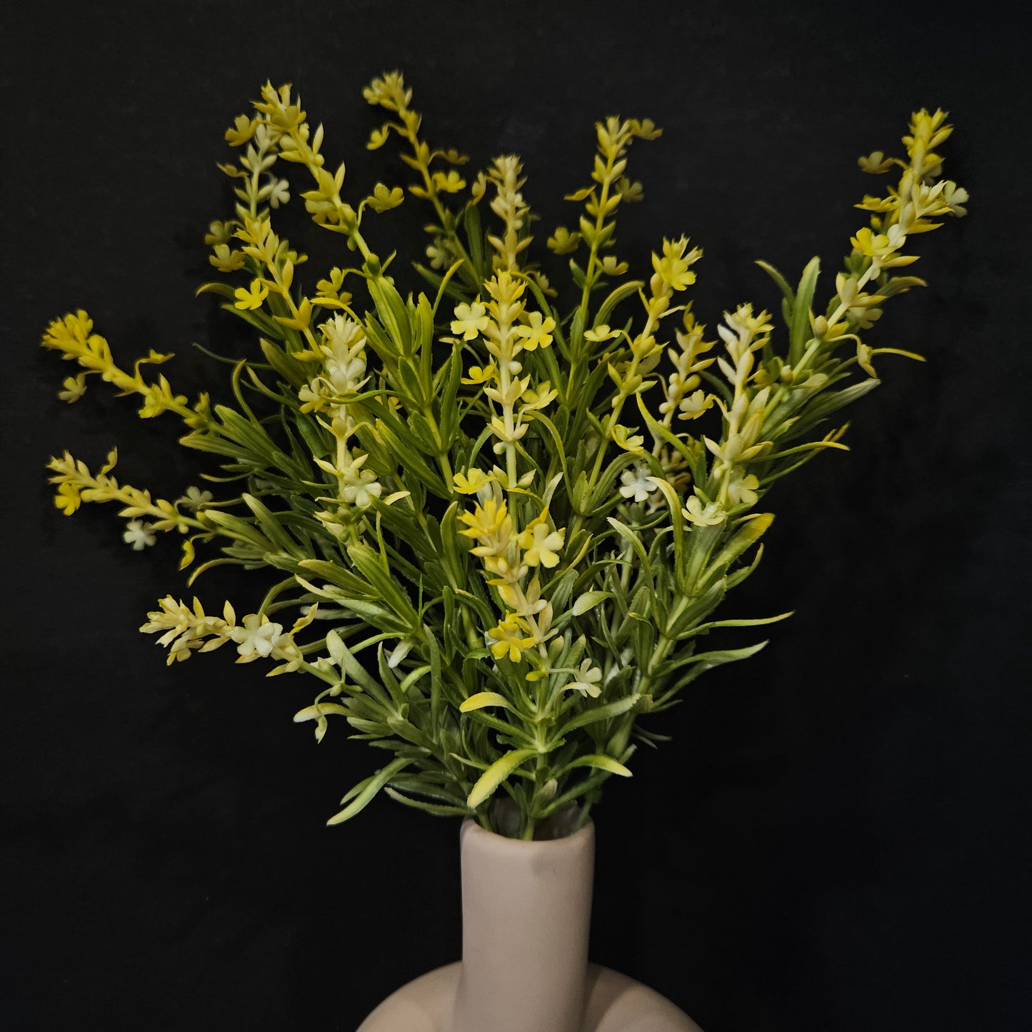 Artificial rosemary floweral stem bunch to bring attractive elegant look to your home & Garden