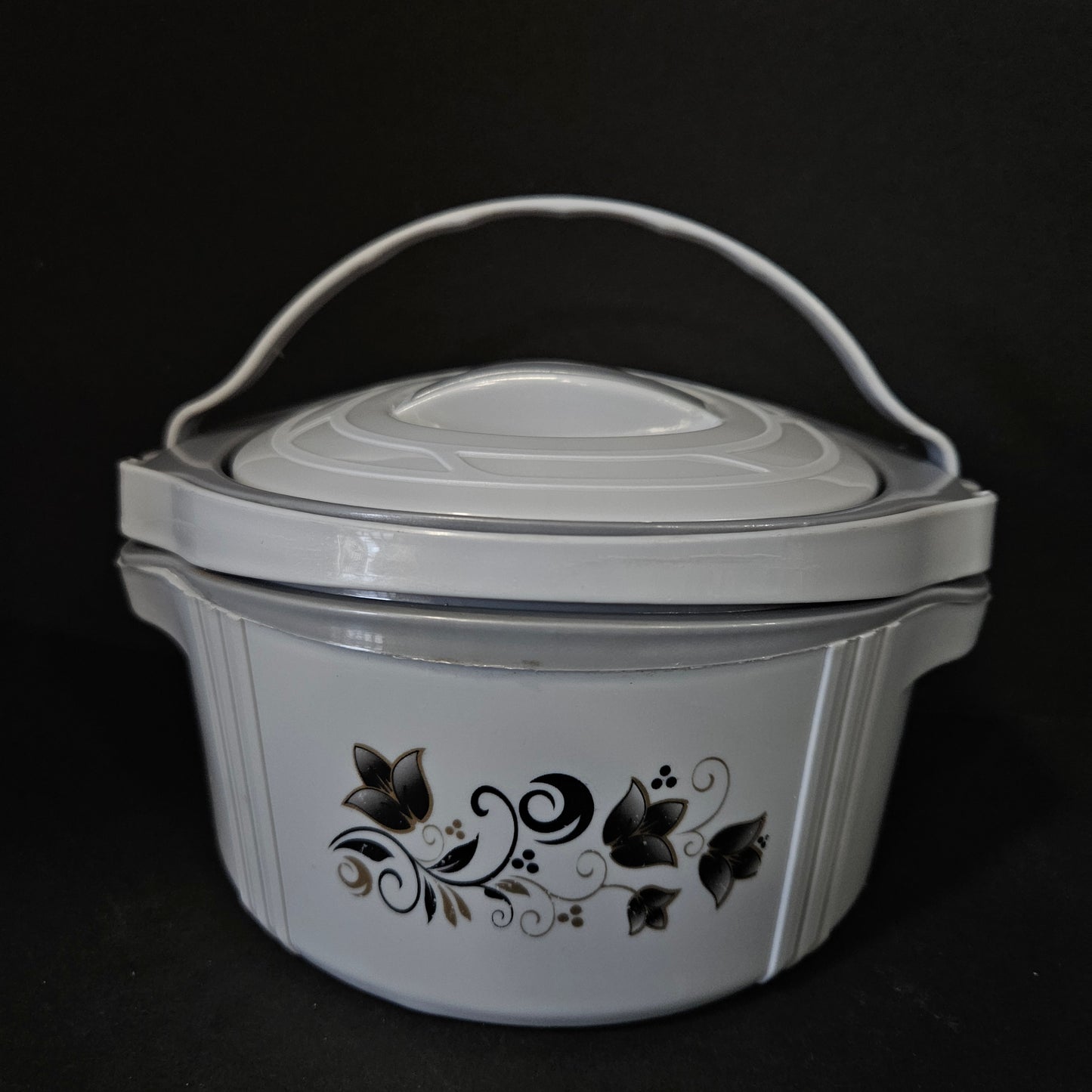AR Milenium Insulated casserole Insulated to keep food hot for long hours Capable of approx 500ml Hot pack