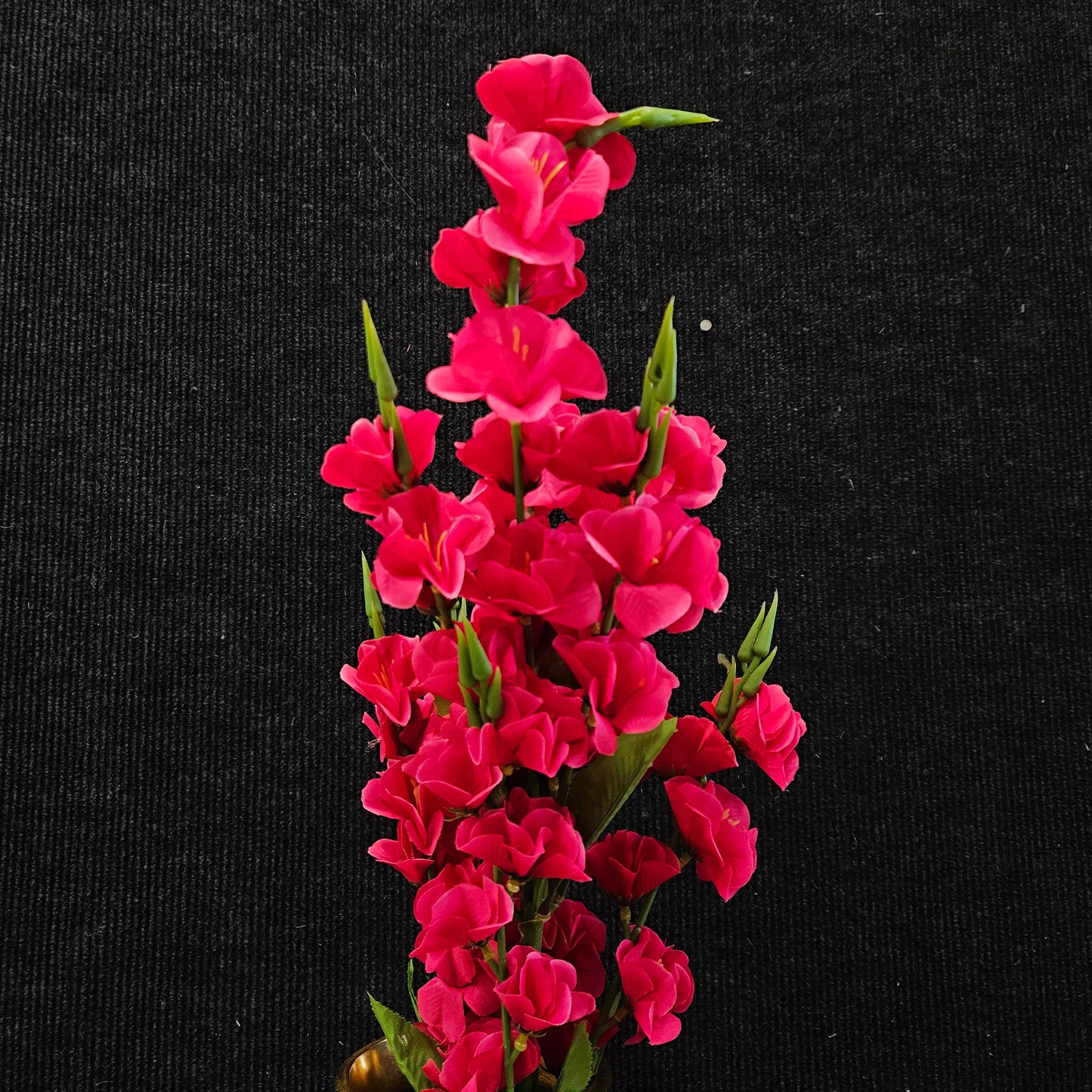 Freesia Artificial banquet floweral stick to bring attractive elegant look to your Home,Garden & Office
