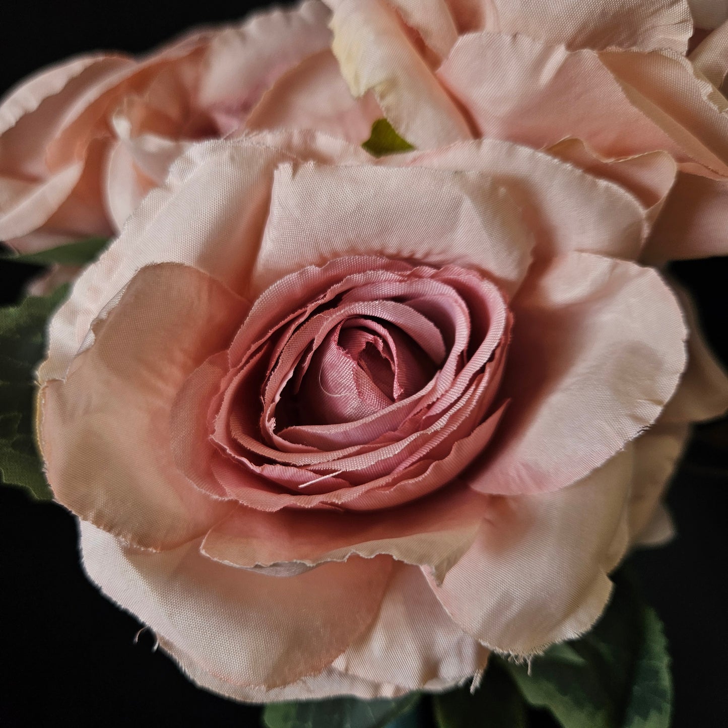 Artificial banquet rose Flower bunch to bring elegant look to your home & Office