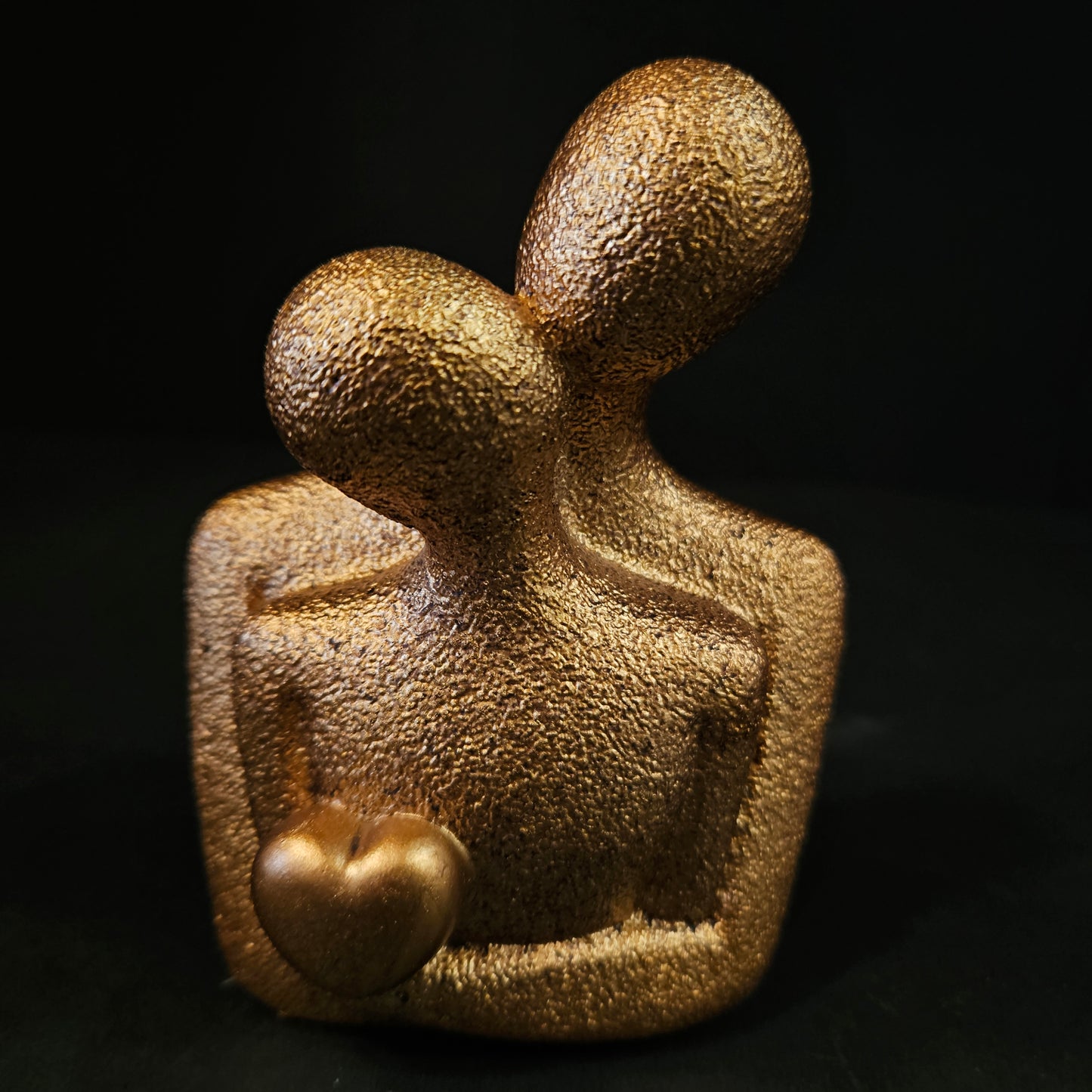 Happy love couples with heart hold posture showpiece Figurine for couples gifting,Anniversary gifting