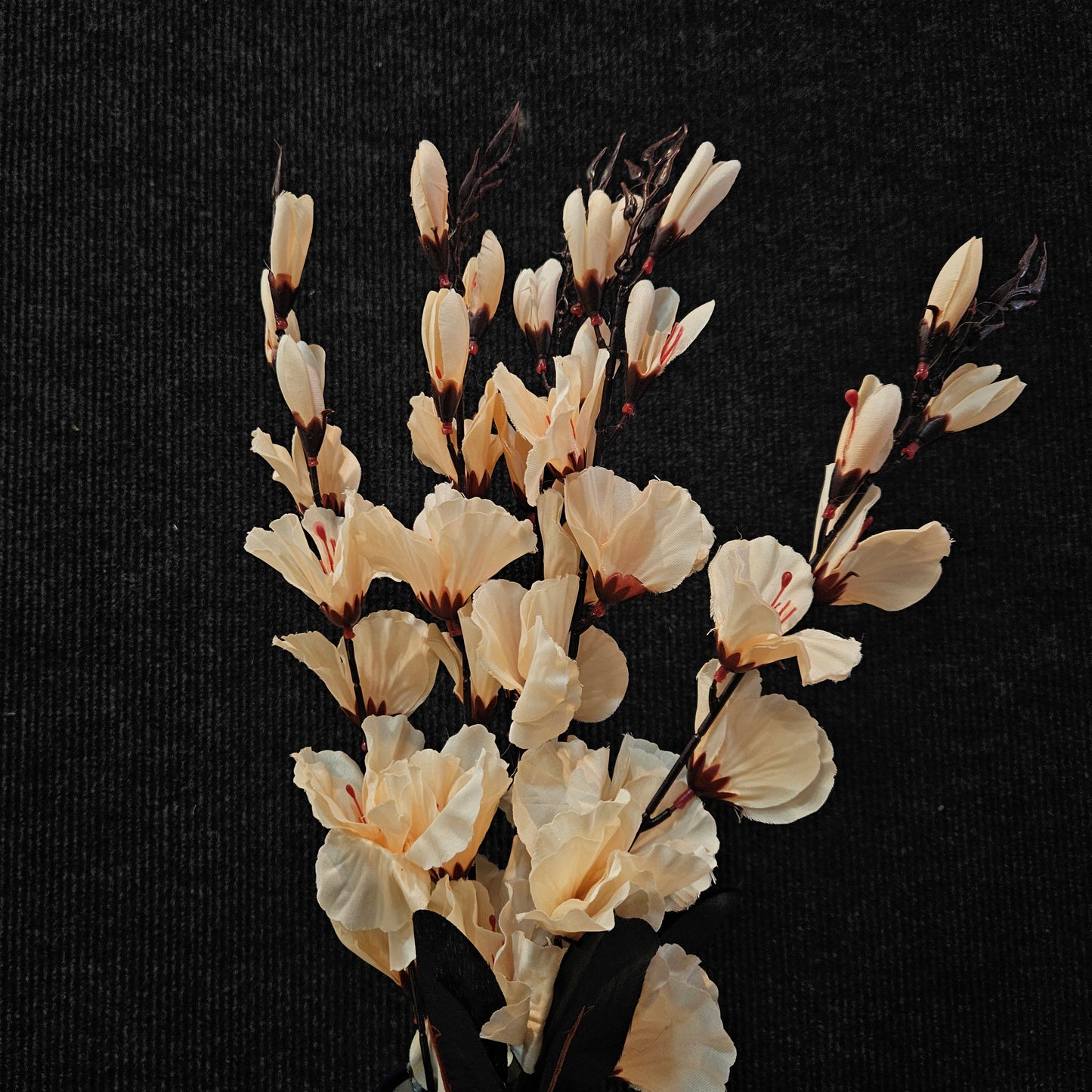 Artificial poppies banquet floweral stick to bring attractive elegant look to your home & Office