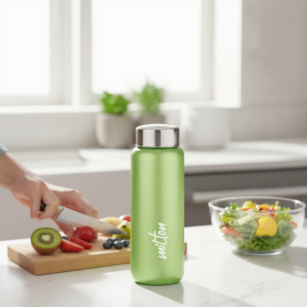 Milton Aqua 500 Stainless Steel Bottle Durable, odor free & easy to carry(500ml)