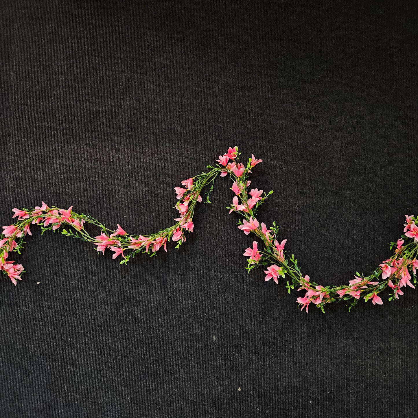 Artificial banquet lille floweral creeper to bring elegant look to your Home & Office