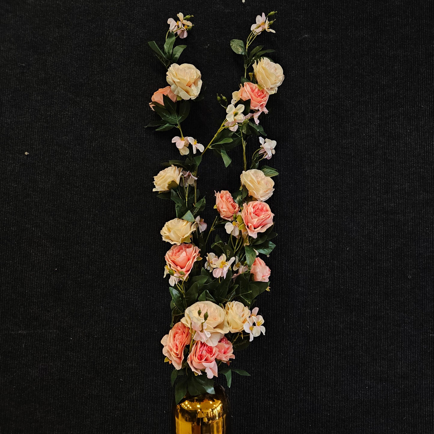 Artificial banquet rose Floweral stick to bring attractive elegant look to your home & Office