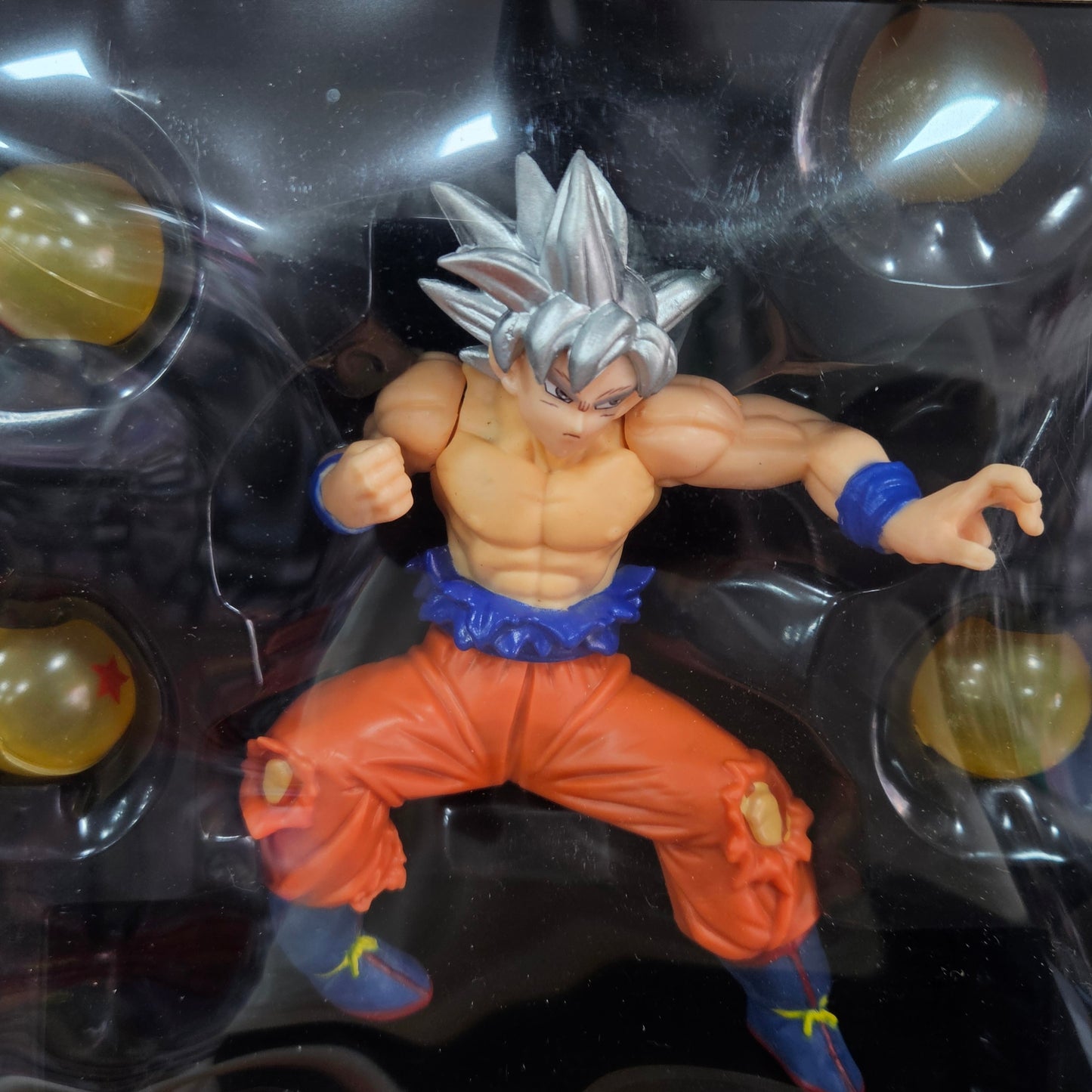 Dragon Ballz super Goku Action Figure toy, Anime Collectible, with Dragon Ball