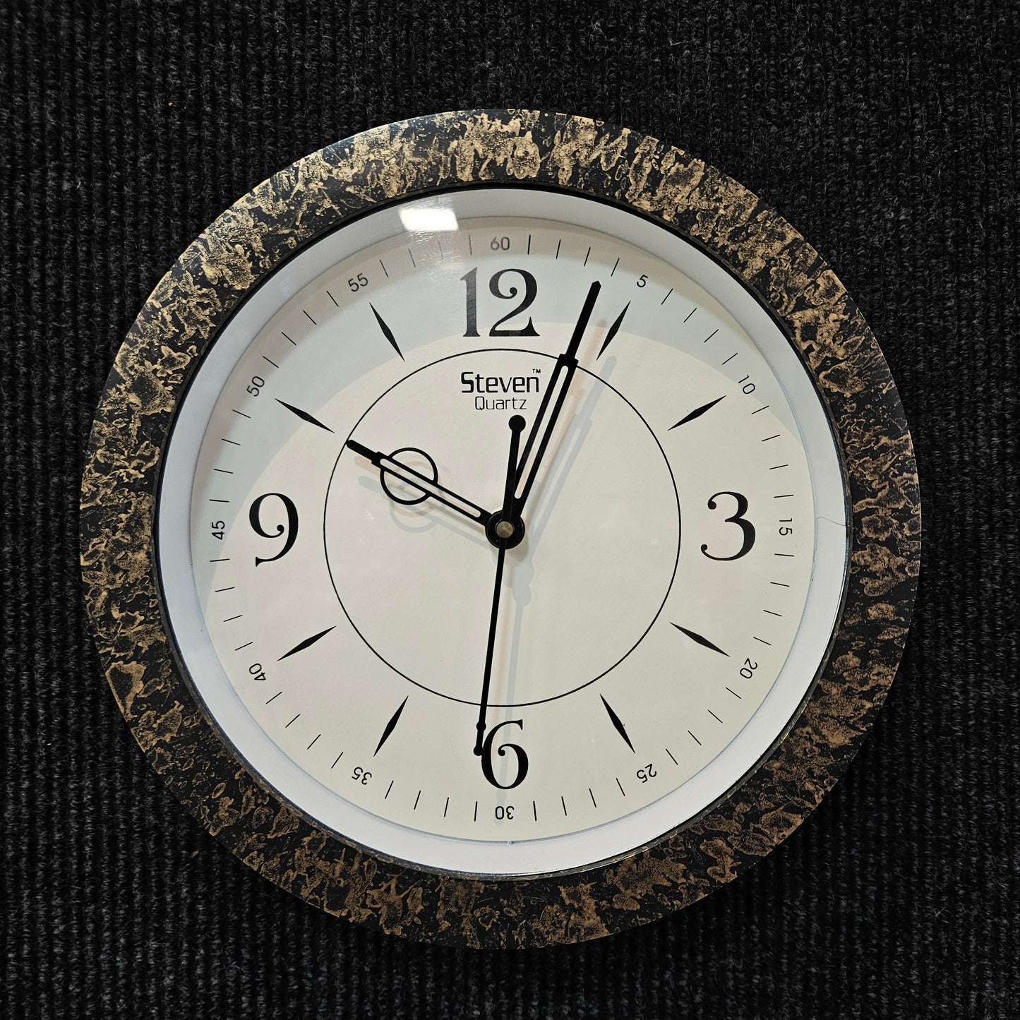 Analog vintage Clock Wall Clock for Bedroom, Hall, Drawing Room and Home