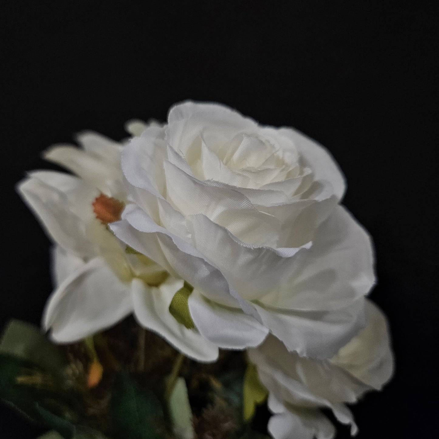 Artificial banquet rose Flower bunch to give elegant look to your home & Office