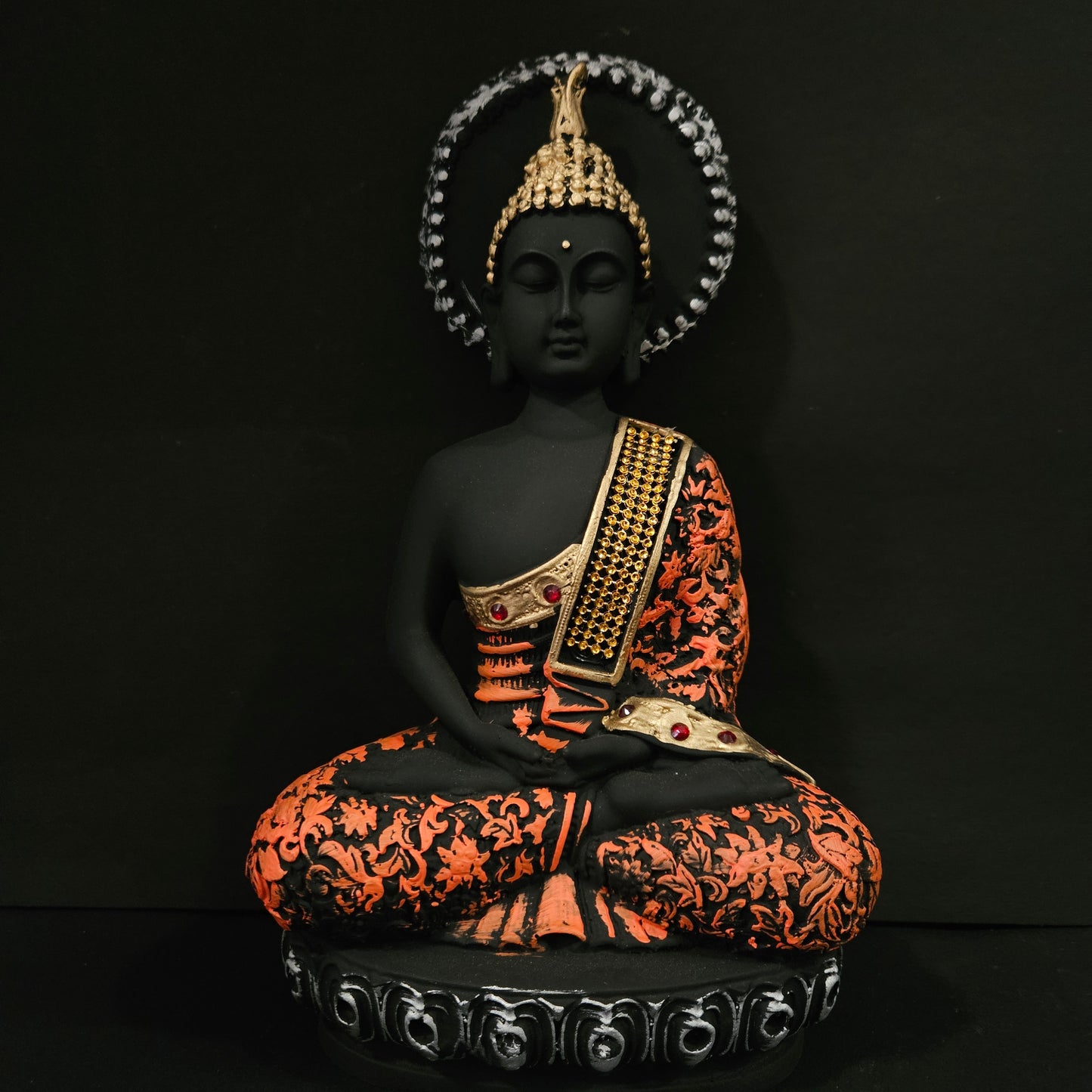 Lord Gautam Buddha Statue Showpiece Feng-Shui Handicraft Buddha Idol for Living Room, Meditation Room, Office Table, Wall Selves and Home Decor