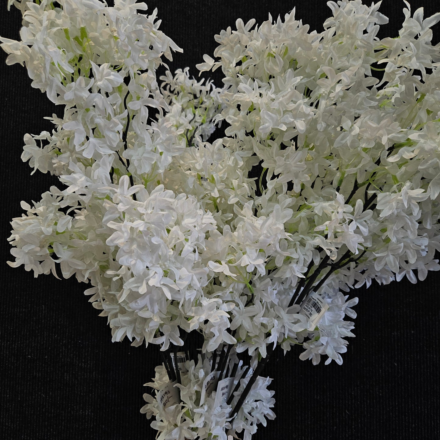 Artificial lilac floweral stick to bring attractive elegant look to your home & Office