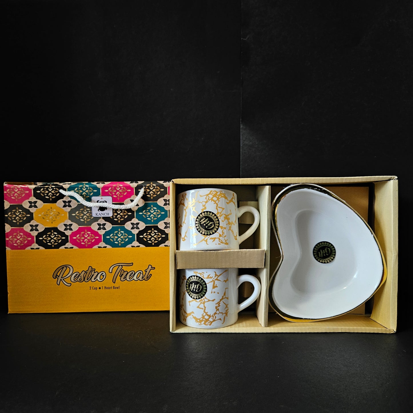 Kanch Restro Treat 2 Ceramic cups & 1 heart Shaped serving tray perfect for Return gifting purpose