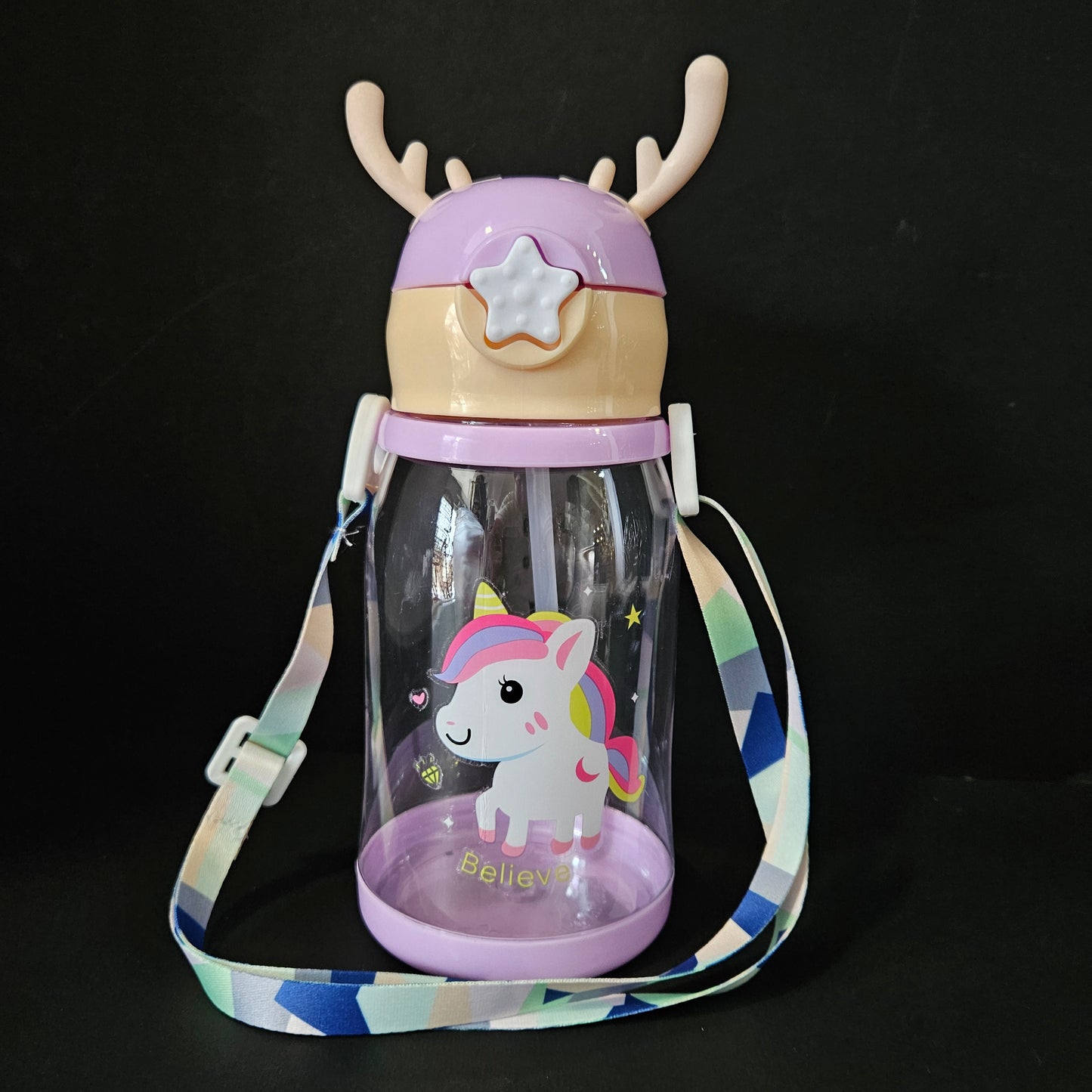Kids Cartoon character themed sipper Water Bottle with sling to Carry Easily for kids