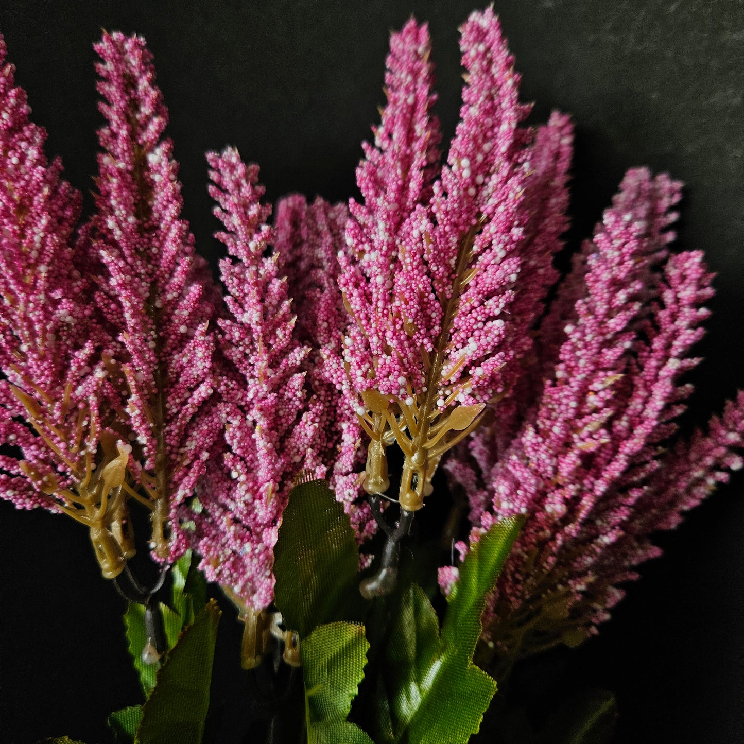 Amaranth artificial banquet floweral bunch to bring elegant look to your home & Office