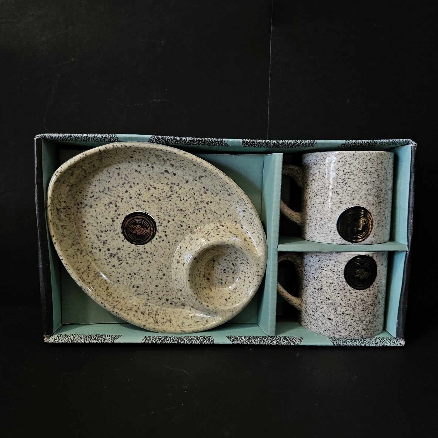 Alpino ceramic 2pieces cups & 1 piece platter with Sauce dip slot