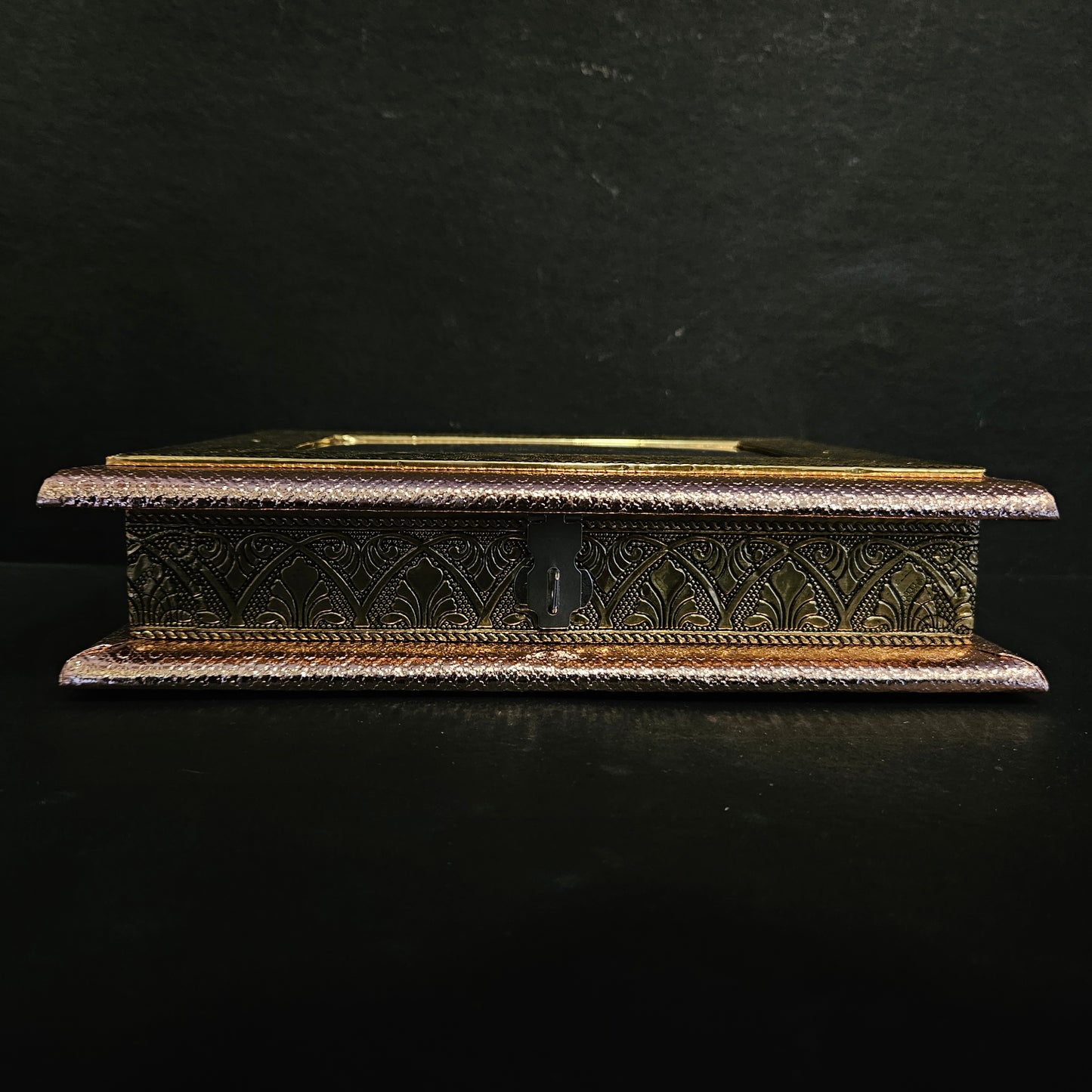 Decorative Handicraft Dry food Gift Boxes,Marrige Gift Box,Birthday Gift Box,four Section Multipurpose Boxes