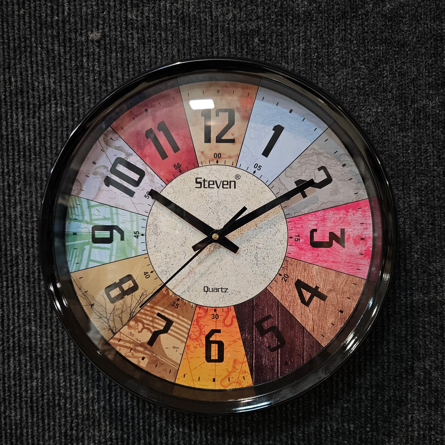 Classic Antique Silent Fancy Vintage multi colour Wall Clock