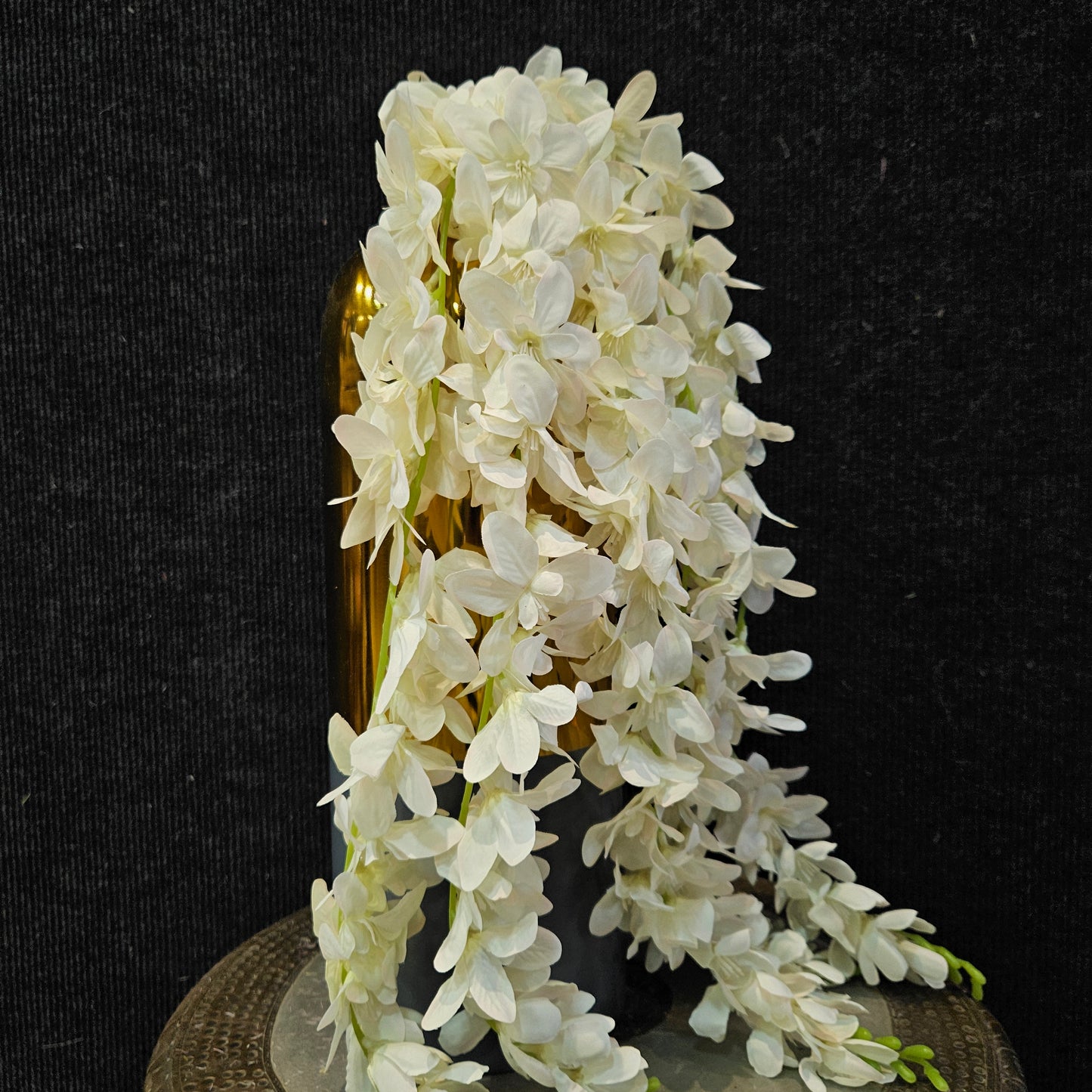Cymbidium orchid Artificial banquet floweral stick to bring attractive elegant look to your home & Office