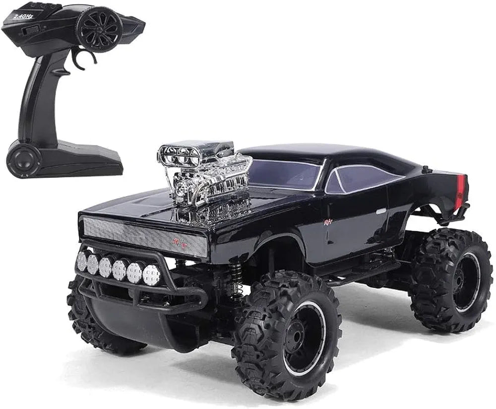 RC Sand monster make chariots in the sand short-coures off road race truck. Deduce the beauty of the natural science and technology