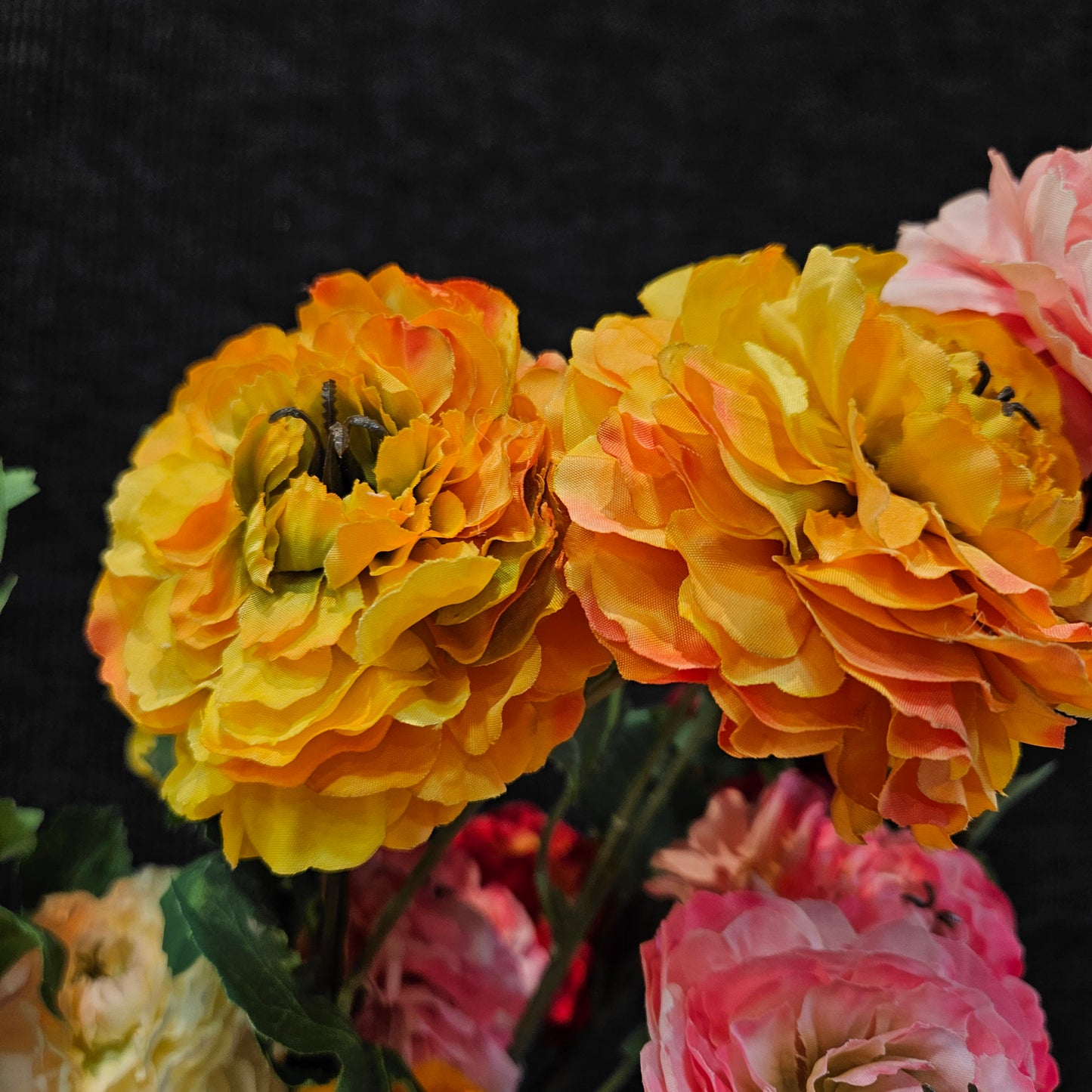 Persian buttercups Artificial banquet floweral stick to bring attractive elegant look to your Home,Garden & Office