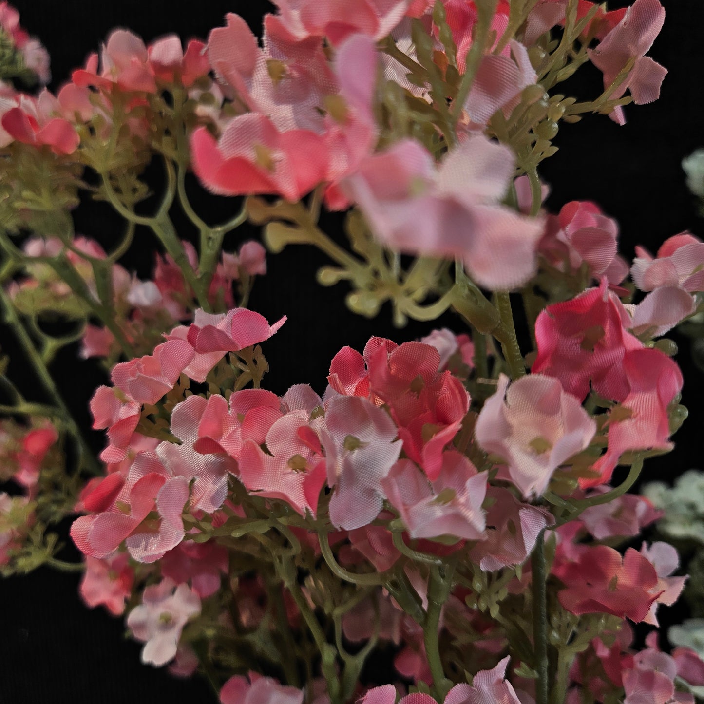Artificial baby breath banquet floweral strick to bring elegant look to your office & Garden